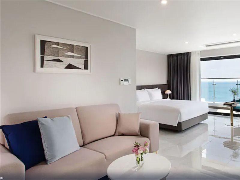 Busan Yeongmu Parade Hotel Haeundae Beach Exterior foto